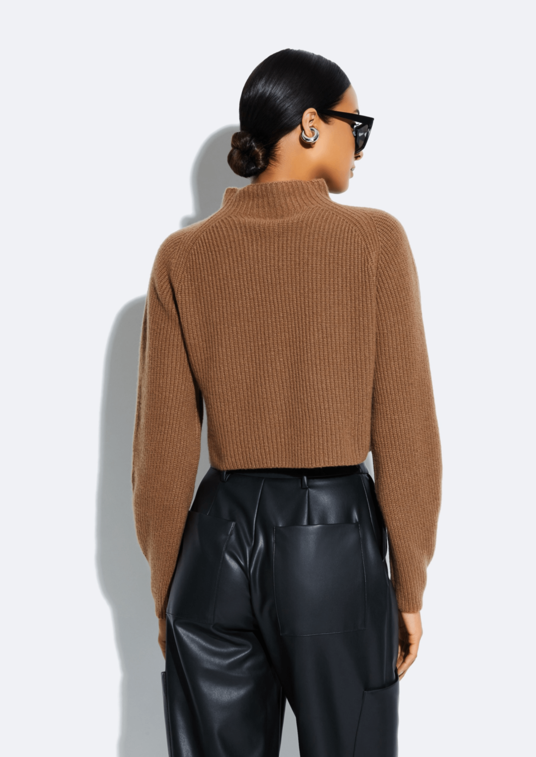 Cashmere Silk Cropped Raglan Sweater - LAPOINTE