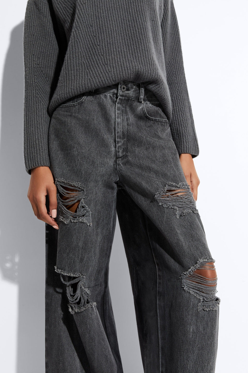 Relaxed Denim Distressed Wide Leg Jean - LAPOINTE