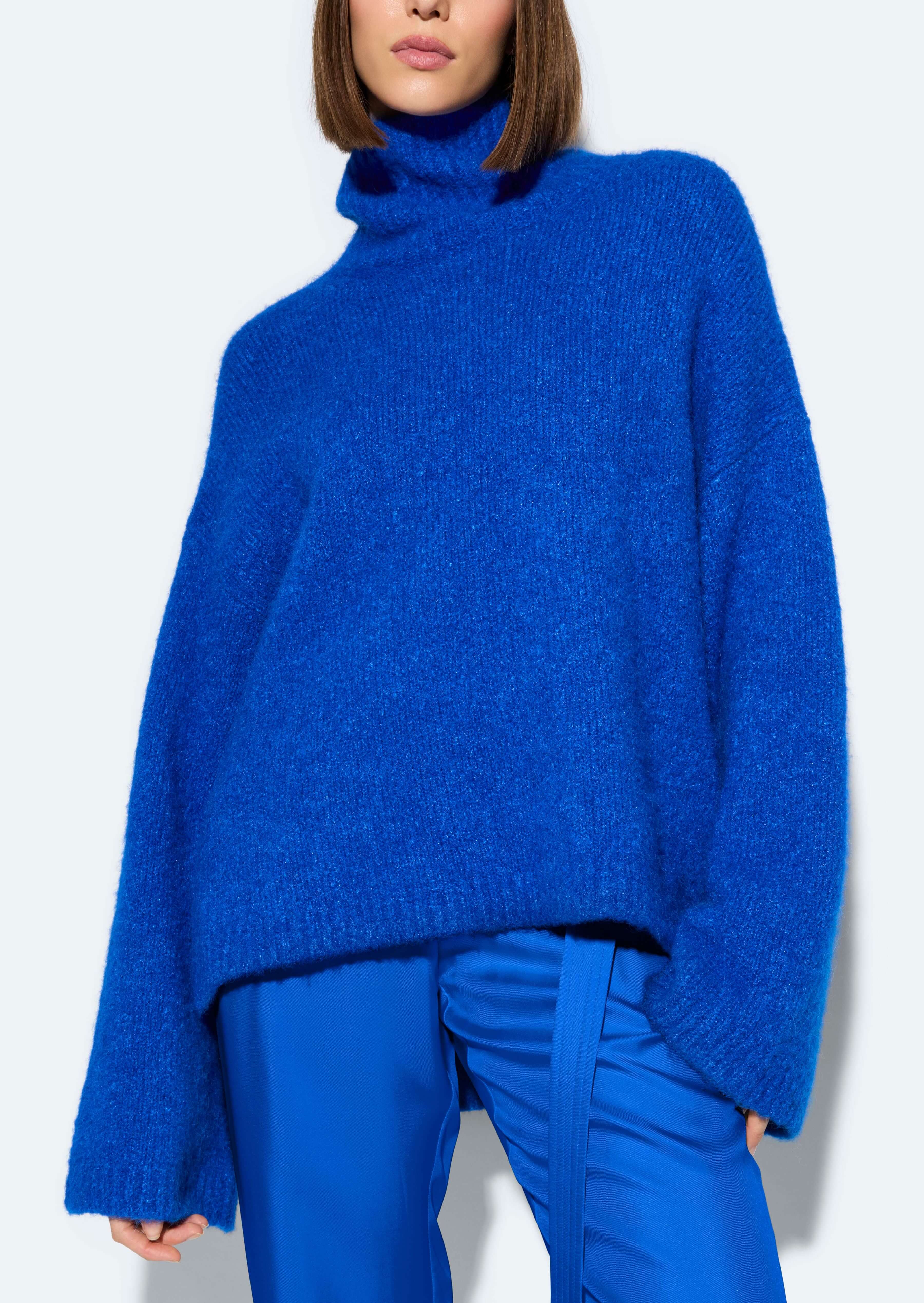 Alpaca Silk Oversized Turtleneck Sweater - LAPOINTE